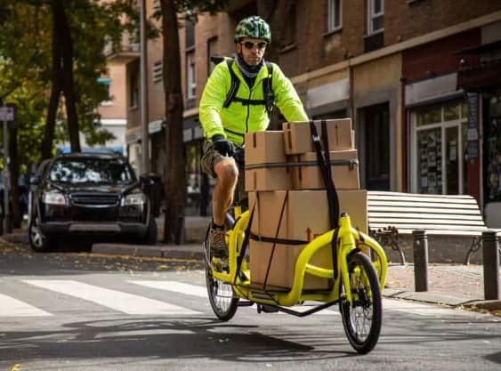 Logistique du e-commerce et du dernier kilomètre